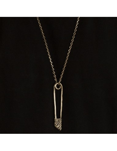 Collier Safety Pin plus qu'un jeu 